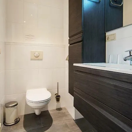 The Blue Stairs Bed & Breakfast Amsterdam Exterior photo